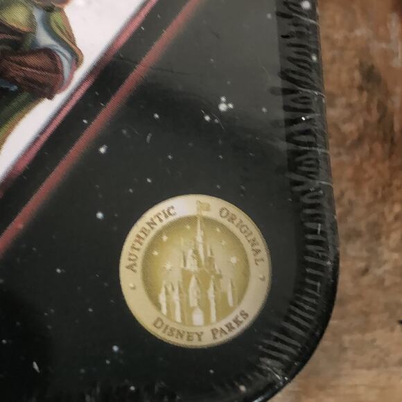 Disney Parks NWT Star Wars Disney Character Dual Playing Cards - Picture 7 of 7